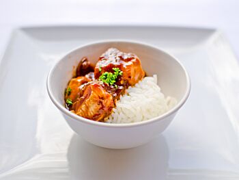 Assured Farmed Chicken Breast Chasseur on Rice