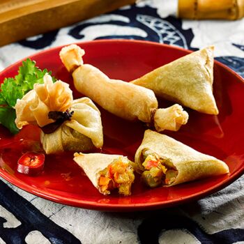 Vegetarian & Vegan Oriental Dim Sum with Plum Sauce